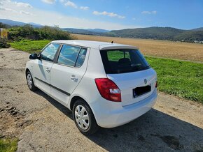 Skoda fabia 1.2tsi 63kw 2012 - 4