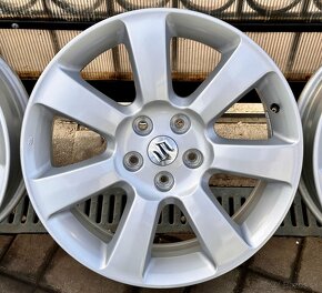 Suzuki 5x114,3 r18 - 4