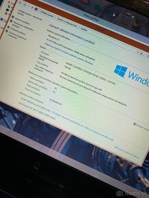 Predám notebook HP - 4