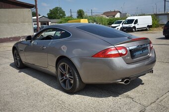 Jaguar XK 5.0 V8 Coupé - 4