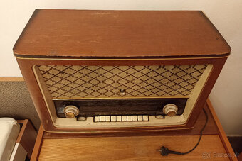 Staré retro rádio Tesla Hymnus - 4