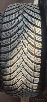 Predám 4ks.zimné pneumatiky semperit 195/55R16 87H. - 4