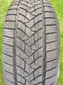 Dunlop Winter Sport 5 SUV 105V XL 235/55/R19 li 105 si V - 4