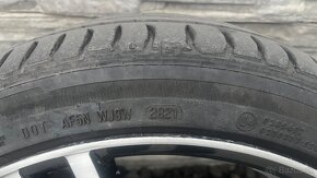 5x112 R18-225/40R18 - 4