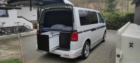 Znížená cena Volkswagen T5 Transporter Carawelle kamper - 4