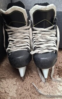 Hokejové korčule CCM tacks 9040 - 4