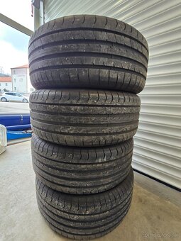 235/55 R17 103Y - 4