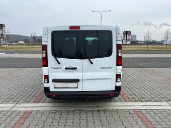 Renault Trafic DCi 125 9 míst 2 šoupačky koup. ČR - 4