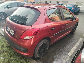 Peugeot 207 1,4 55kw - 4