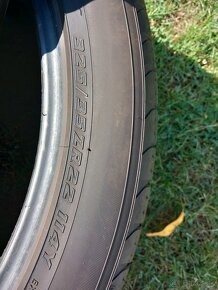 325/35 r22 letne pneumatiky - 4