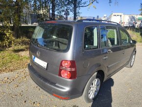 Volkswagen Touran 1.4 Tsi - 4