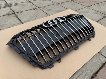 Audi A4 B9 Allroad 15-19 maska - 4