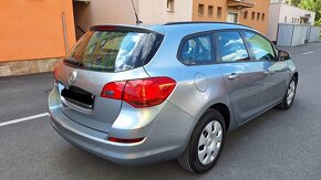 Opel Astra J 1.6 16V Benzin - 4