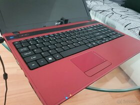 Acer Aspire 5742 series - 4