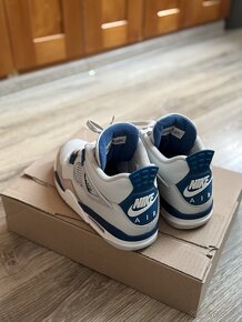 Jordan 4 Retro Military Blue EU44 - 4