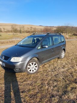 Predám Volkswagen touran 1.9 TDI - 4