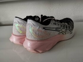 ASICS DYNABLAST W Pôvodná cena: 89,90EUR Bežecké tenisky - 4