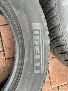 PIRELLI Zimné pneumatiky 225/60 R18 - 4