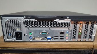 PC Lenovo ThinkCentre M72e - 4