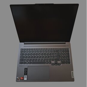 10/10 - Lenovo Ideapad Pro 5, kovový 16', NOV 2023 - 4