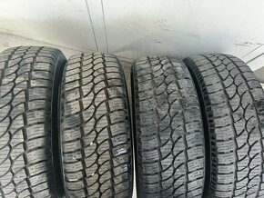 Zimne pneu 215/65 R16C orium kormoran - 4