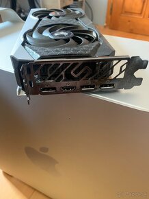 SAPPHIRE NITRO+ RADEON RX 6600 XT GAMING OC 8 GB - 4