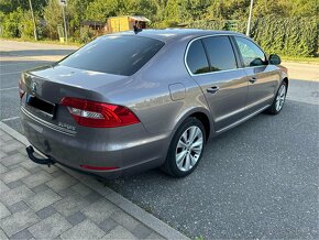 Škoda Superb 2,0Tdi naj:123000km rv:14 - 4