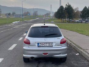 Peugeot 206 - 4