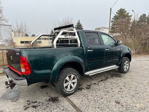 Toyota Hilux 3.0 D 126 kW Manuál - 4