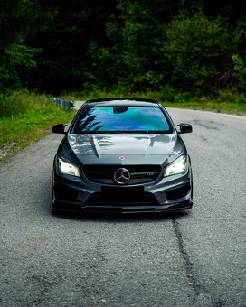 Mercedes cla 45 amg - 4