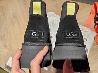 UGG dipper black - 4