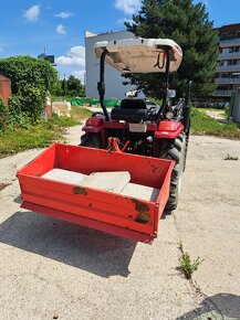 Malotraktor 504 s čelnym nakladačom plus vidly - 4