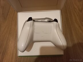 Xbox ovládač - 4