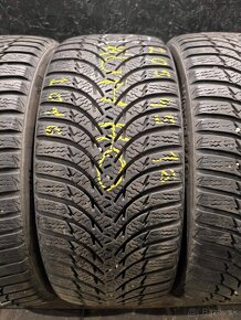 205/45 R16 Kumho zimne pneumatiky - 4