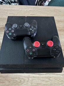 Playstation 4 1TB - 4