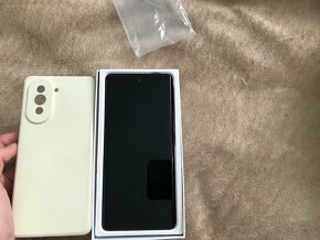 Huawei Nova 10 - 4