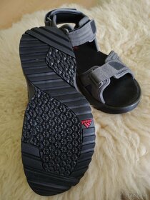 Pánske sandále Adidas - 4