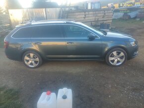 Škoda octavia combi 2.0 TDI SCR Style dsg - 4