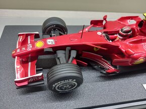 F1 FERRARI F2007 KIMI RAIKKONEN GP ČÍNA 2007 HOTWHEELS 1:18 - 4