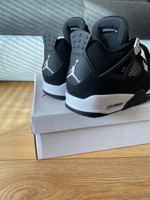 Air Jordan 4 White Thunder + legit check - 4