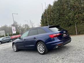 Audi A4 Avant 40 2.0 TDI quattro S tronic - 4