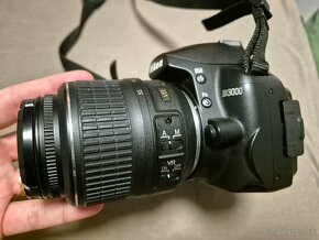 Nikon D3000 - 4