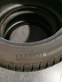 2ks Pirelli Sottozero 3 215/55 R17 98V zimné pneu - 4