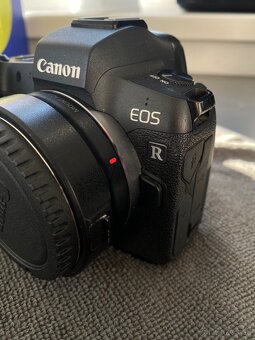 Canon EOS-R + adapter - 4