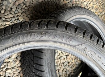 255/40/19 - Goodyear zimní pár pneu - 4