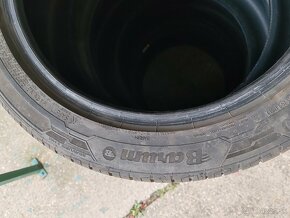 Letné pneumatiky 235/45 R17 - 4