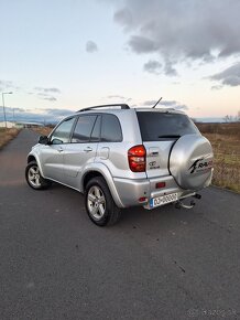 TOYOTA RAV4 D-4D 2.0 85kW 4x4 - 4