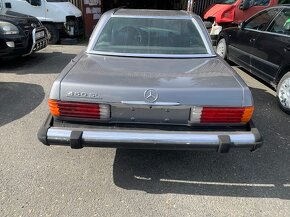 Mercedes Benz 450 SL R107 USA model ROK 1977 - 4