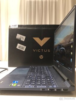 ⚠️HP VICTUS⚠️ - 4