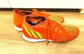 ZNAČKOVÉ TURFY ADIDAS PREDATOR EDGE č. 43 1/3 - 4